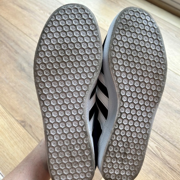 Adidas Gazelles in Black and White - Picture 7 of 7